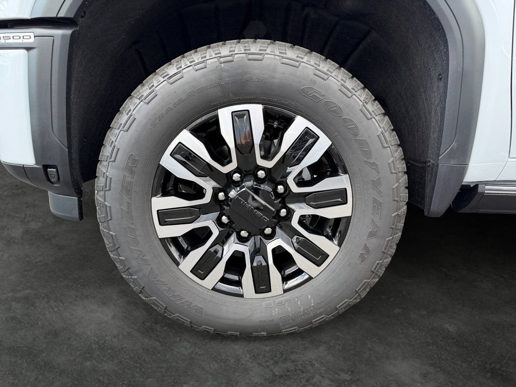 2026 GMC Sierra 3500 HD Denali Ultimate