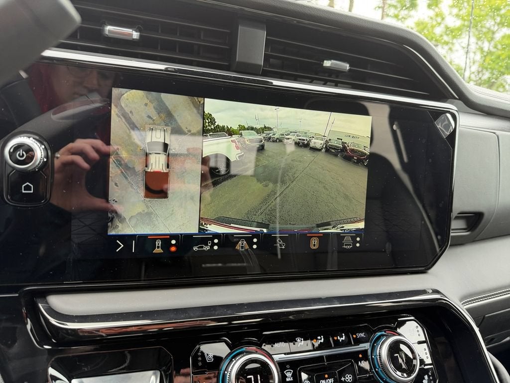2026 GMC Sierra 2500HD AT4X - Photo 17