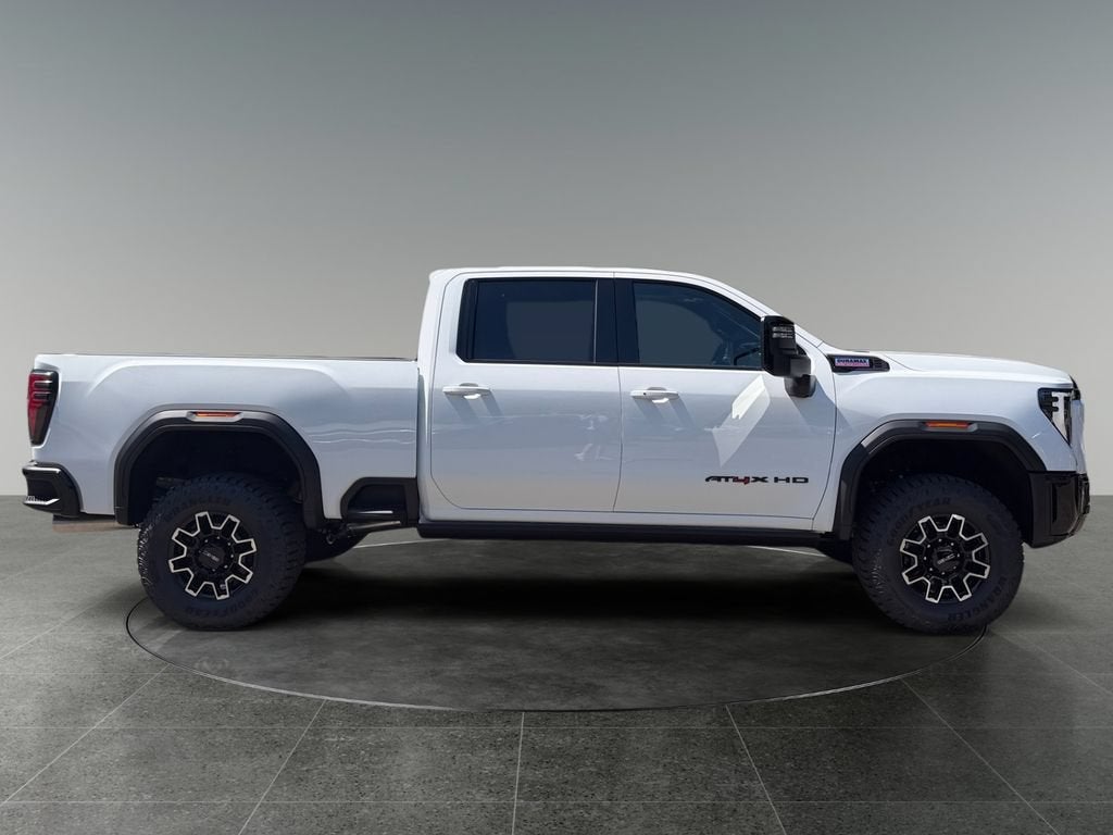 2026 GMC Sierra 2500HD AT4X - Photo 10