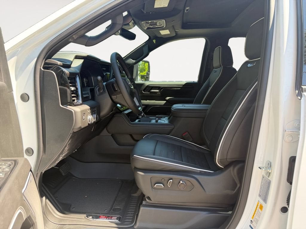 2026 GMC Sierra 2500HD AT4X - Photo 6