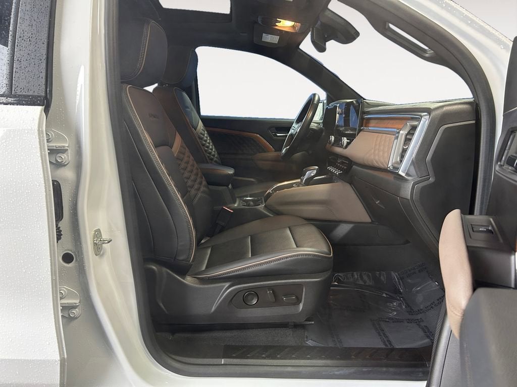 2023 GMC Canyon Denali