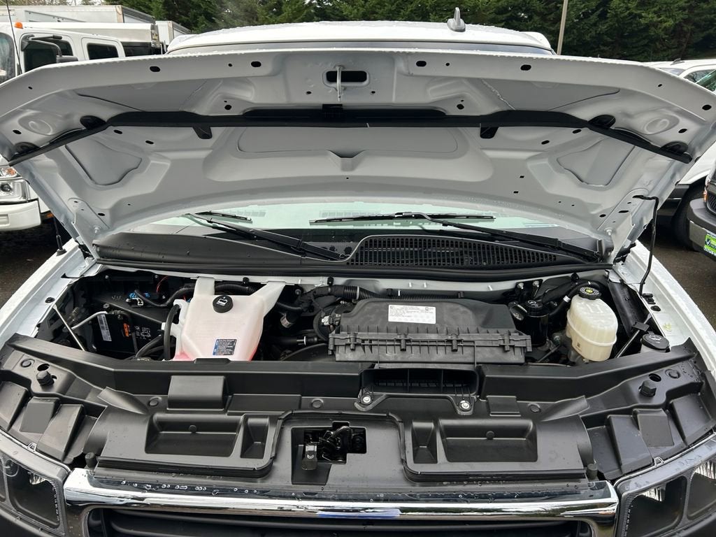 2025 GMC Savana Cargo 2500 Work Van