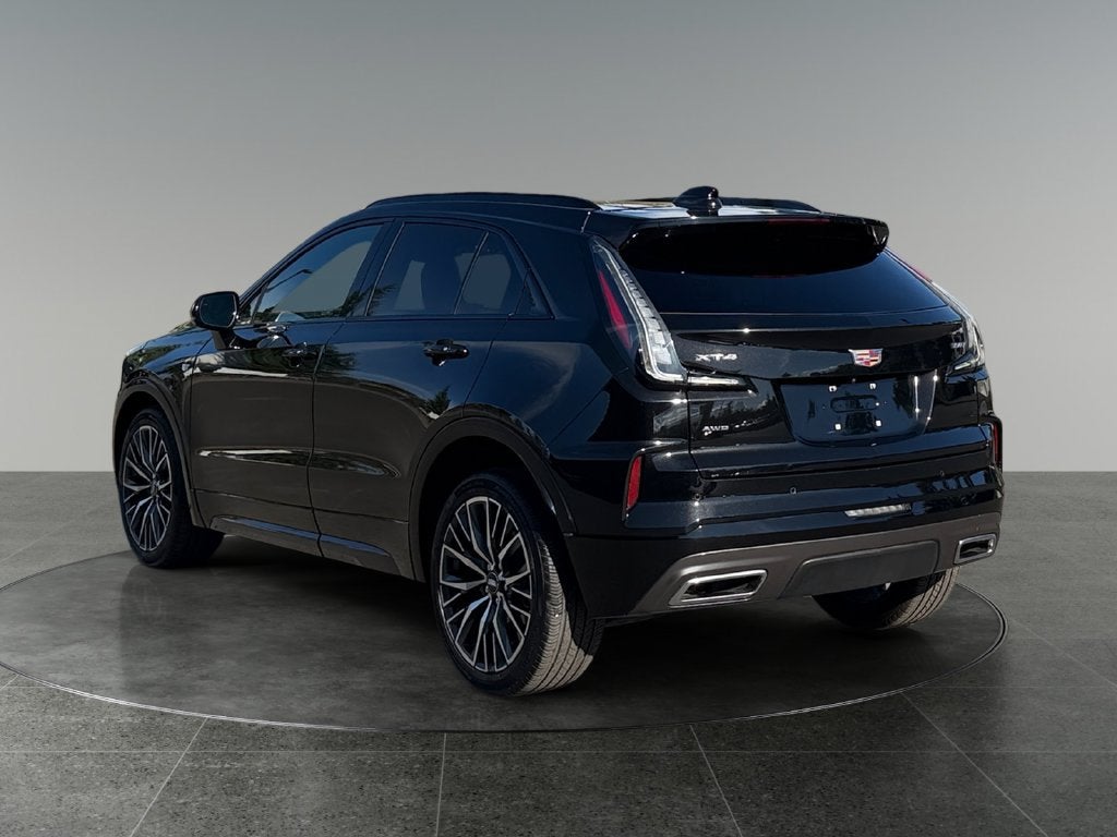 2024 Cadillac XT4 Sport