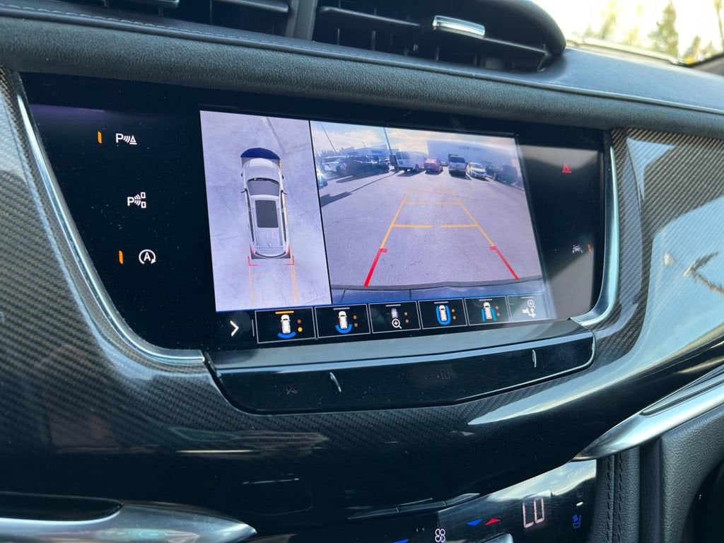 2020 Cadillac XT6 Premium Luxury