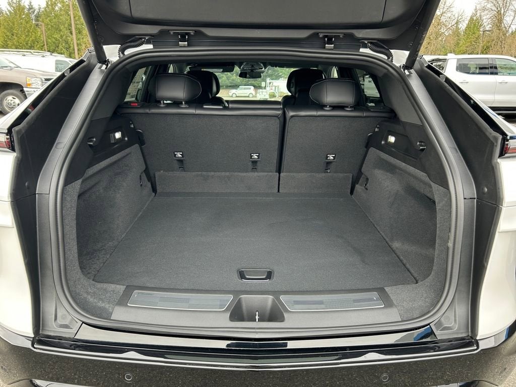 2025 Cadillac LYRIQ Sport 1