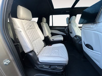 2025 Cadillac Escalade ESV Premium Luxury Platinum