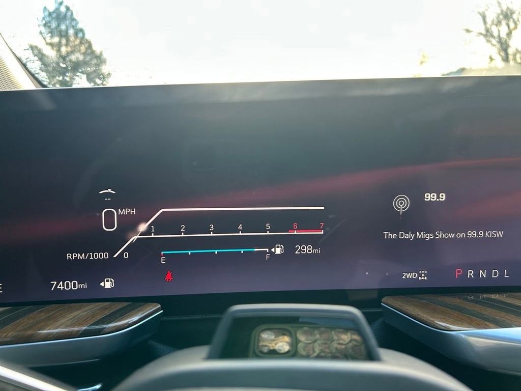 2025 Cadillac Escalade ESV Premium Luxury Platinum