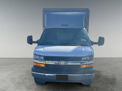 2024 Chevrolet Express Cutaway 3500 1WT