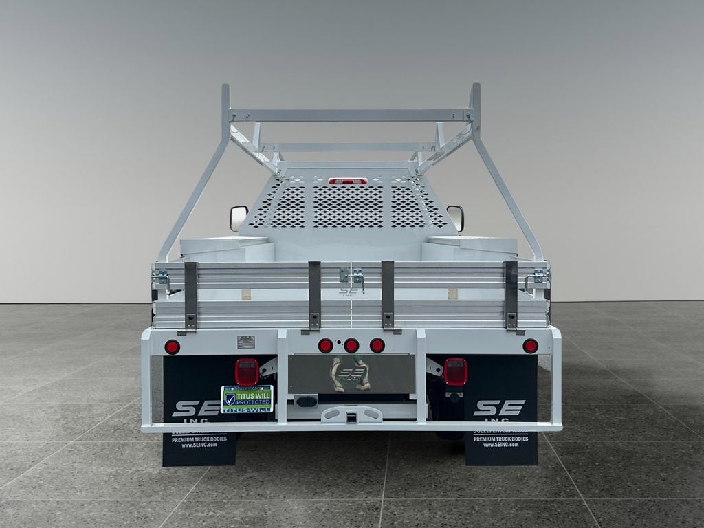 2025 Chevrolet Silverado 5500 HD LT