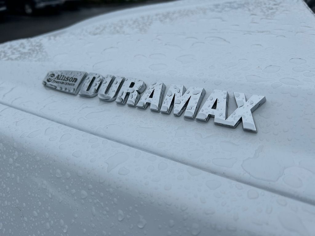 2024 Chevrolet Silverado 5500 HD LT