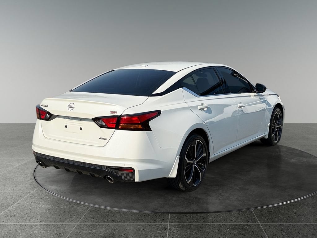 2025 Nissan Altima SR AWD