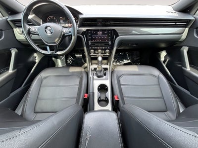2021 Volkswagen Passat 2.0T R-Line
