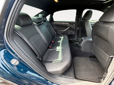 2021 Volkswagen Passat 2.0T R-Line