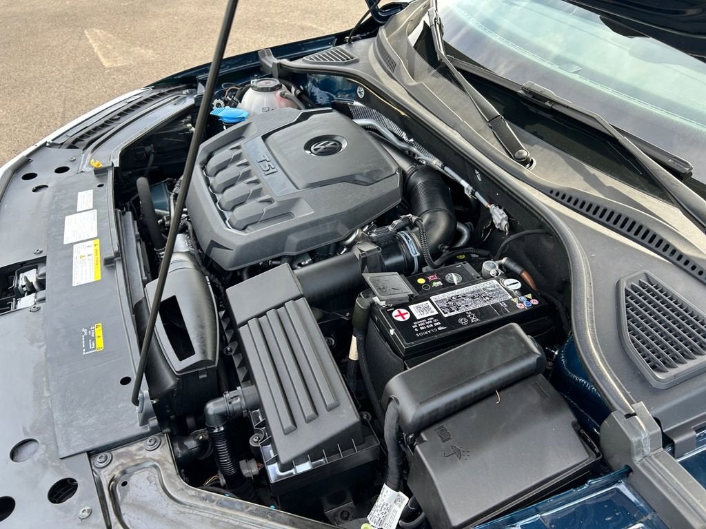 2021 Volkswagen Passat 2.0T R-Line