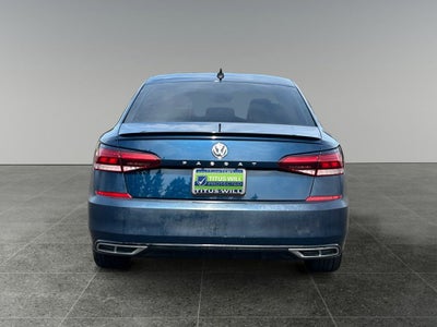 2021 Volkswagen Passat 2.0T R-Line