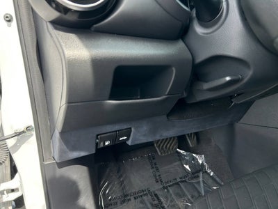 2021 Nissan Kicks SR Xtronic CVT