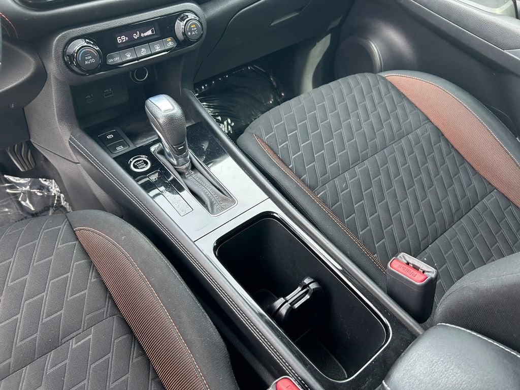 2021 Nissan Kicks SR Xtronic CVT