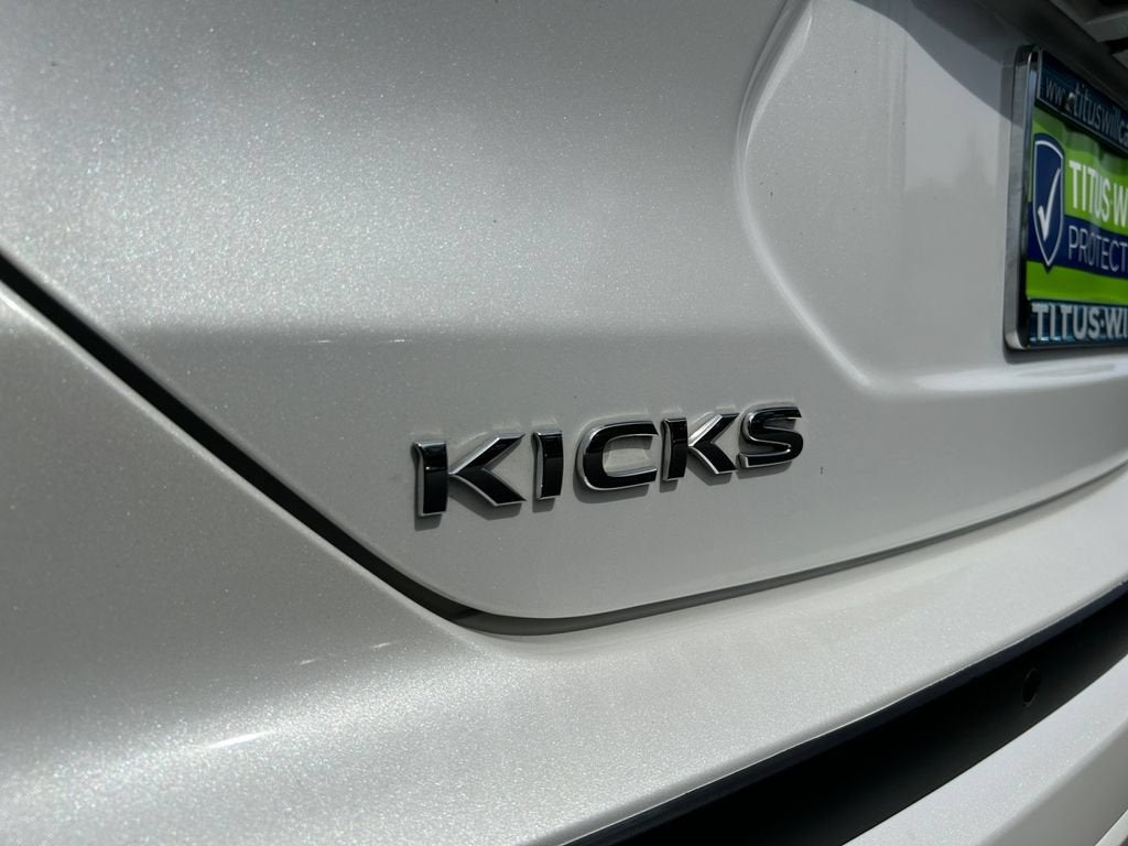 2021 Nissan Kicks SR Xtronic CVT