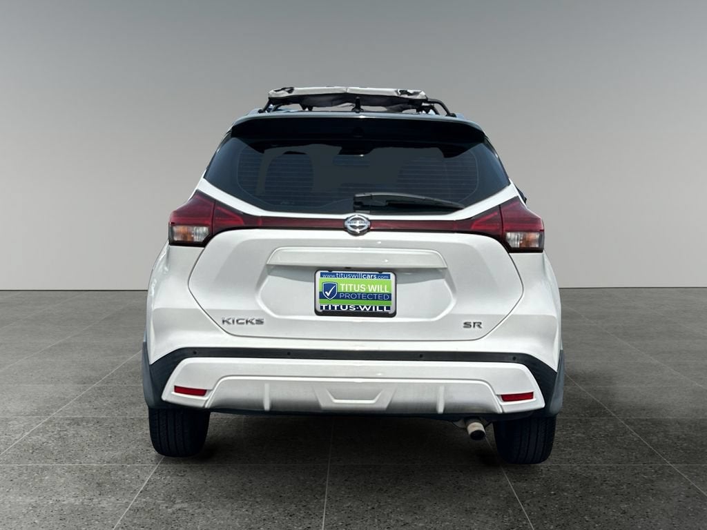 2021 Nissan Kicks SR Xtronic CVT