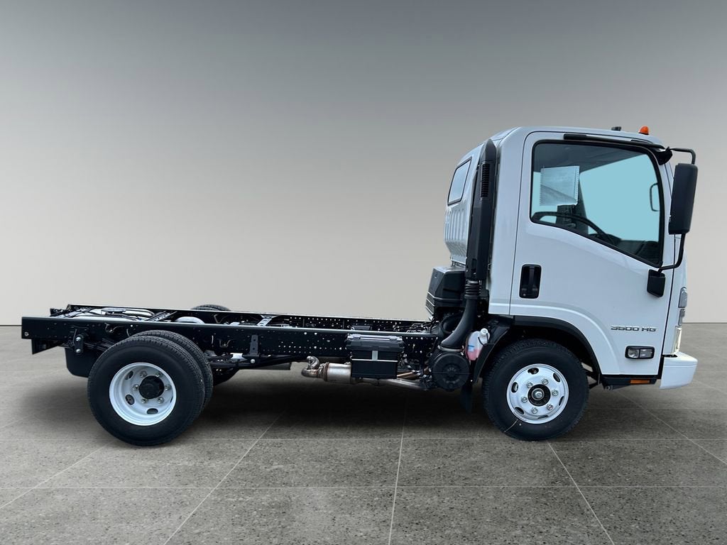 2025 Chevrolet Low Cab Forward 3500 MEDIUM ASH GRAY