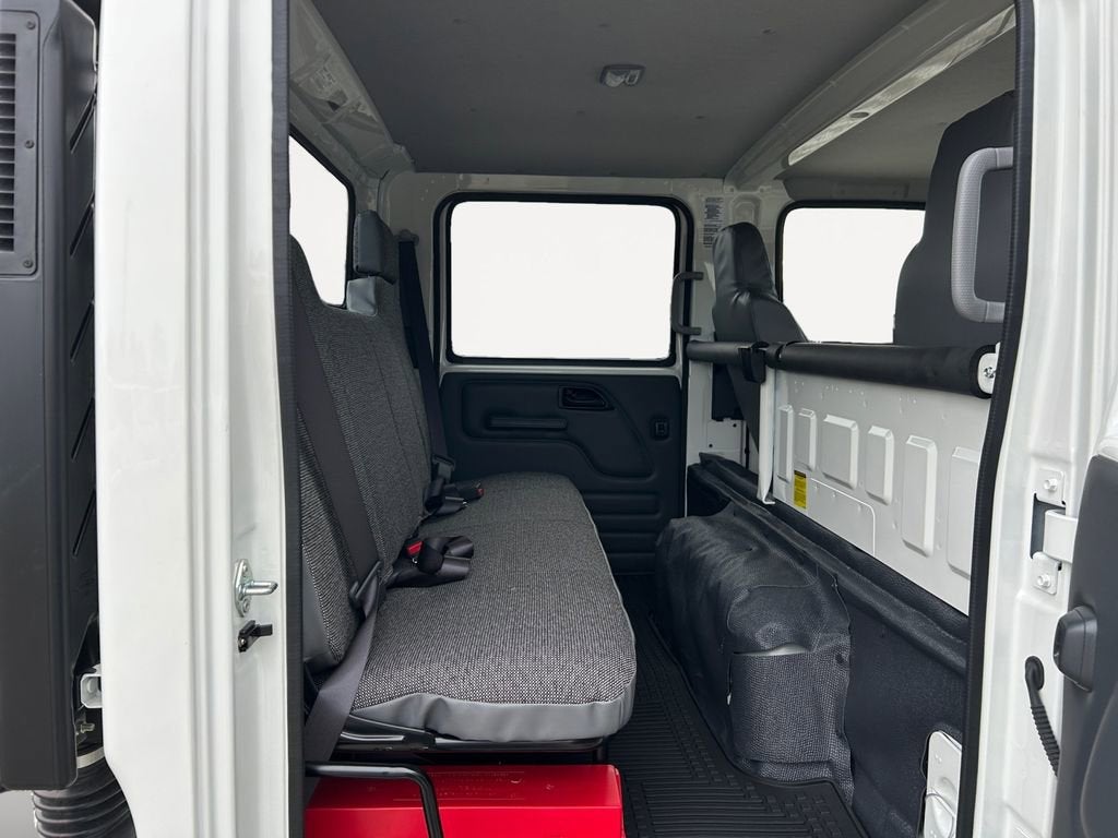 2025 Chevrolet Low Cab Forward 4500 MEDIUM ASH GRAY