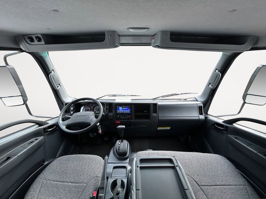 2025 Chevrolet Low Cab Forward 4500 MEDIUM ASH GRAY