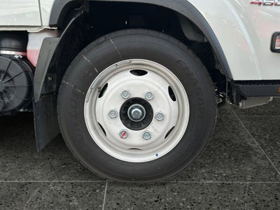 2025 Chevrolet Low Cab Forward 4500 MEDIUM ASH GRAY