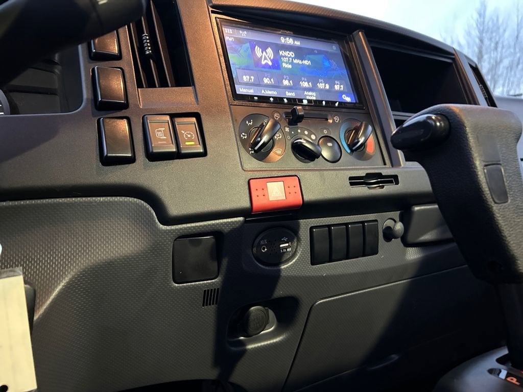 2025 Chevrolet Low Cab Forward 4500 MEDIUM ASH GRAY