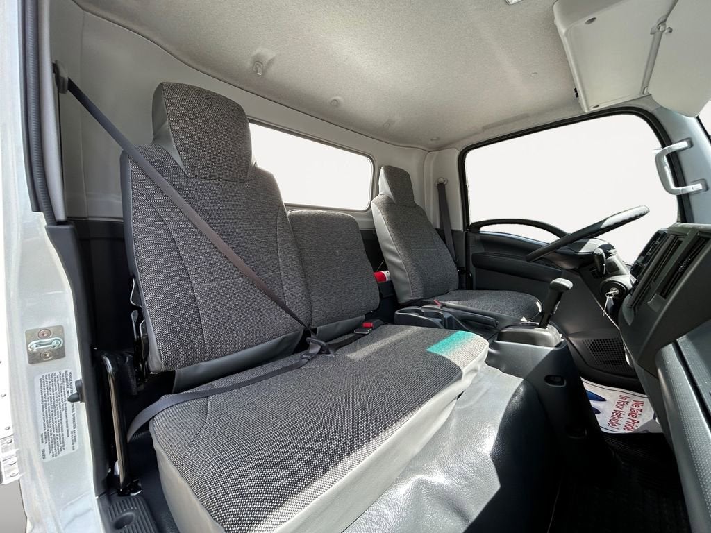 2024 Chevrolet Low Cab Forward 4500 MEDIUM ASH GRAY