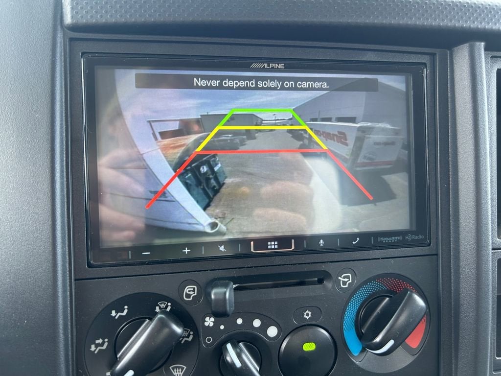 2024 Chevrolet Low Cab Forward 4500 MEDIUM ASH GRAY