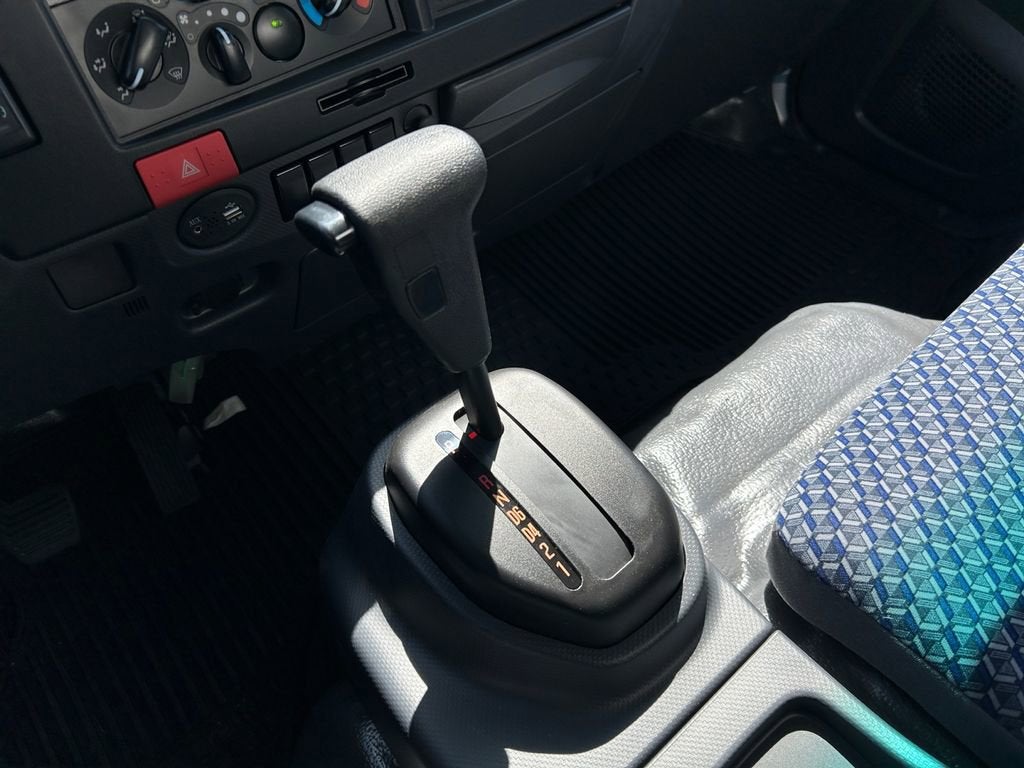 2024 Chevrolet Low Cab Forward 4500 Base