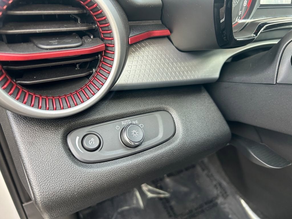 2025 Chevrolet Trax 1RS