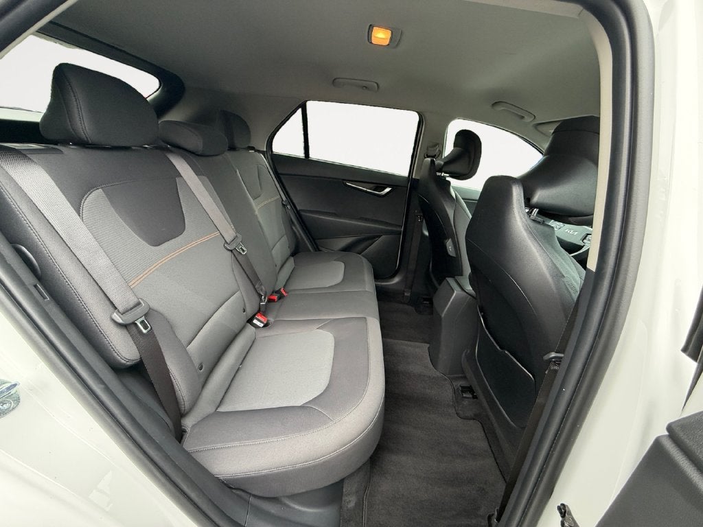 2025 Kia Niro LX