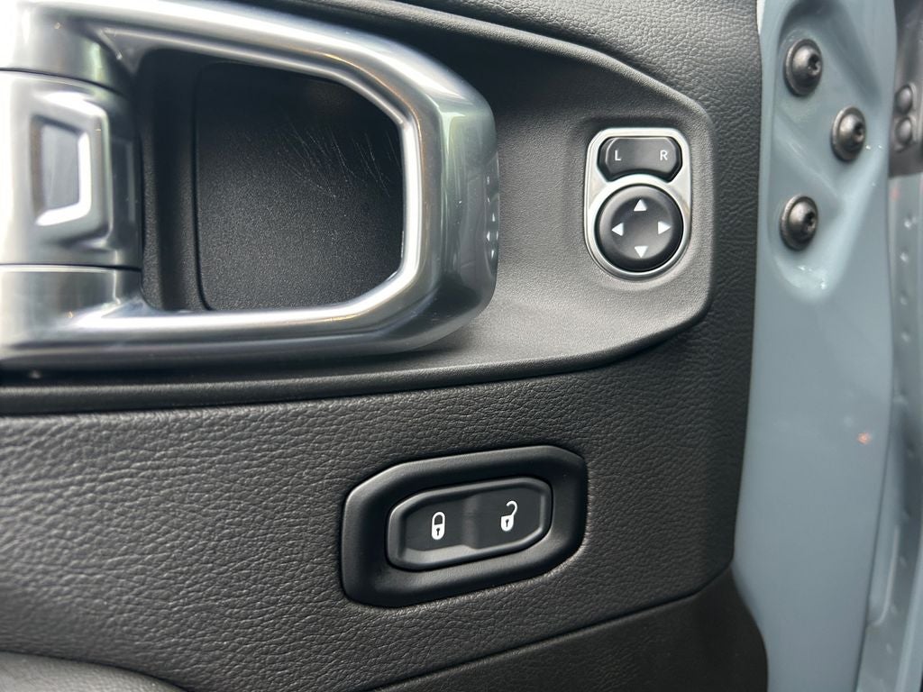 2024 Jeep Wrangler Rubicon X