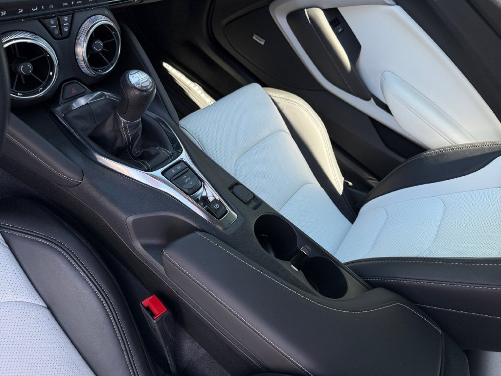 2024 Chevrolet Camaro 2LT 2LT