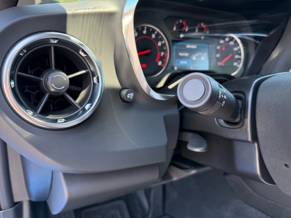 2024 Chevrolet Camaro 2LT 2LT