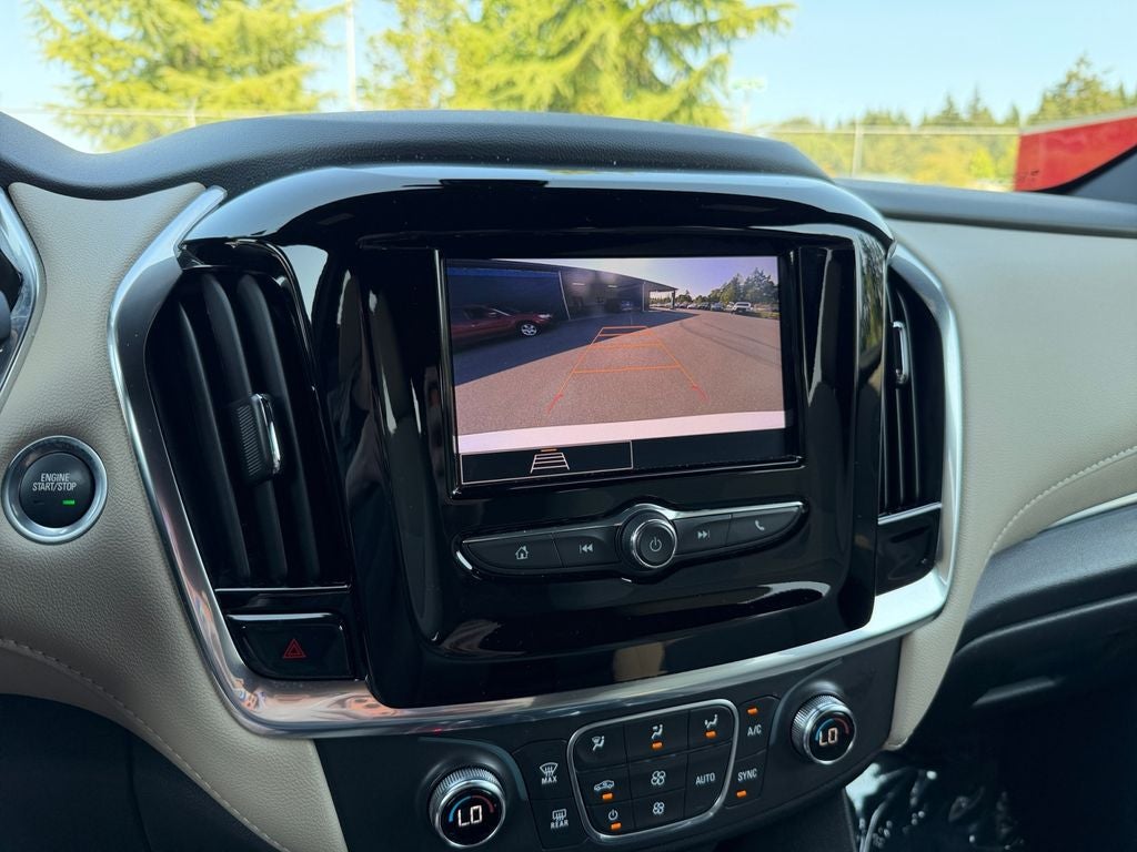2022 Chevrolet Traverse LS