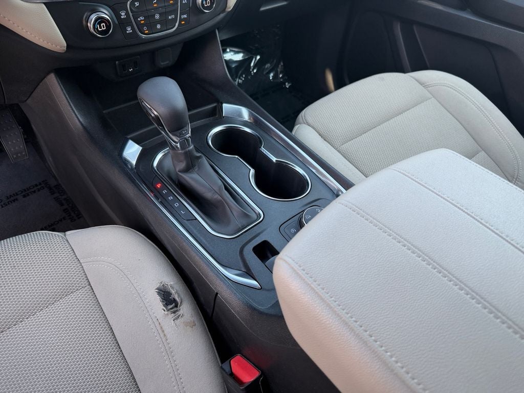 2022 Chevrolet Traverse LS