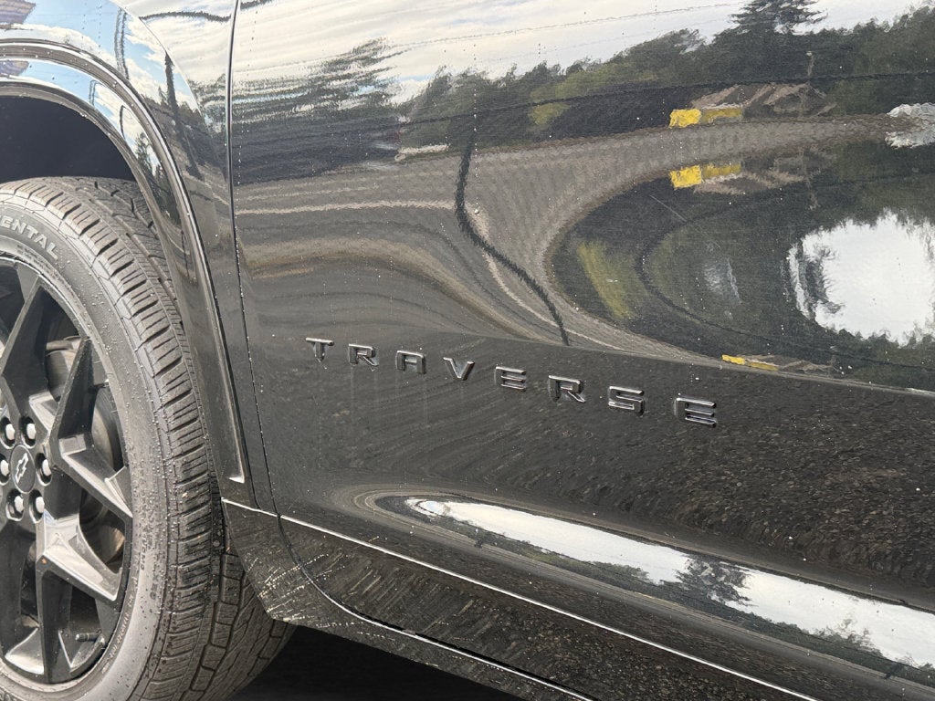 2024 Chevrolet Traverse RS