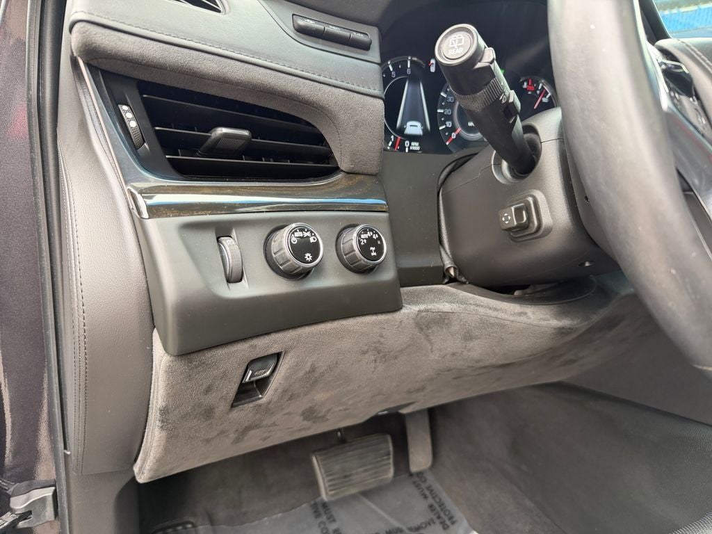 2018 Cadillac Escalade Platinum Edition