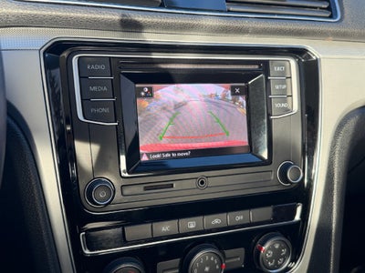 2018 Volkswagen Passat 2.0T S
