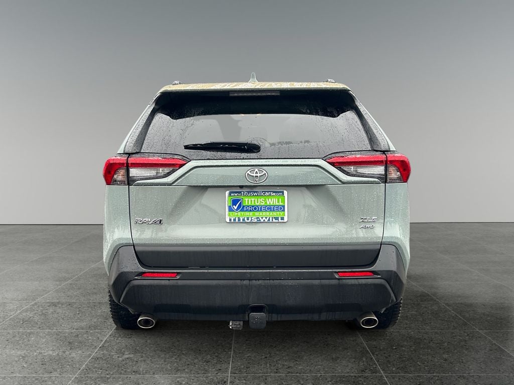 2020 Toyota RAV4 XLE Premium