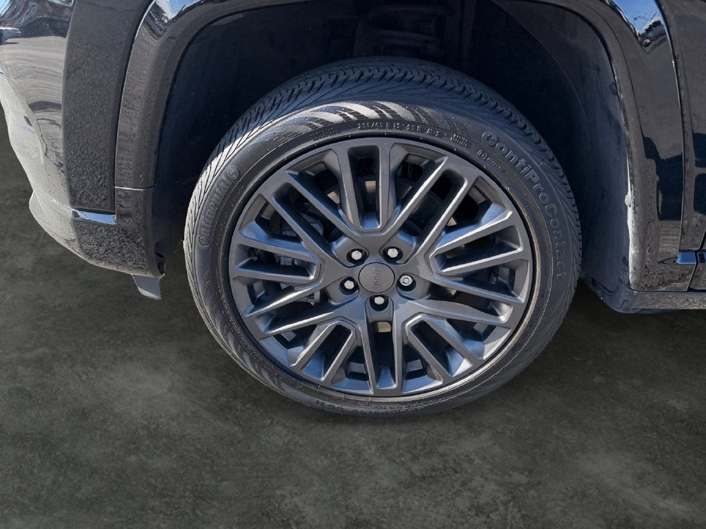 2023 Jeep Compass Limited RED PACKAGE