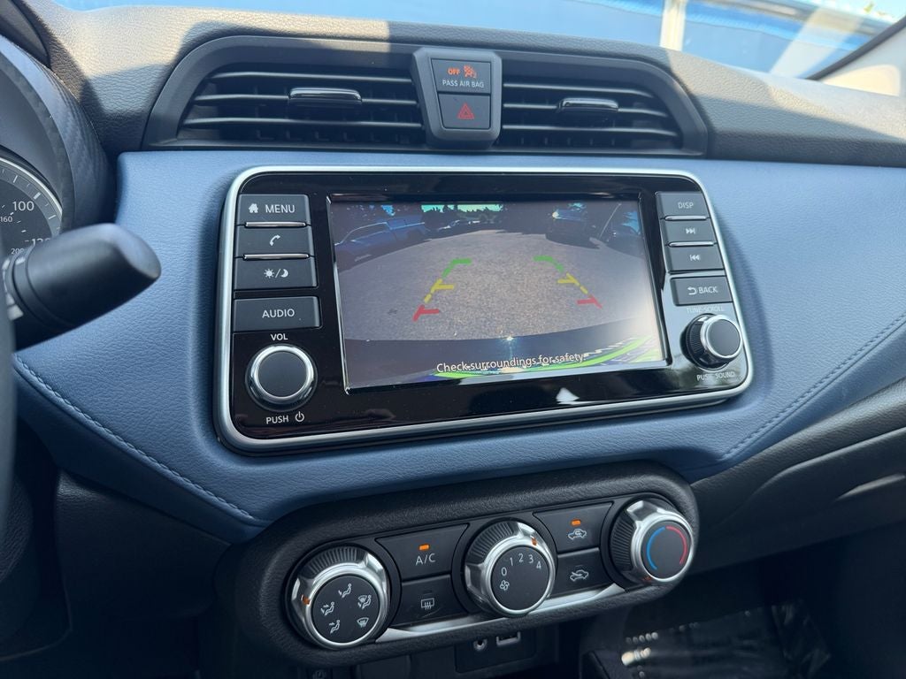 2025 Nissan Versa 1.6 SV