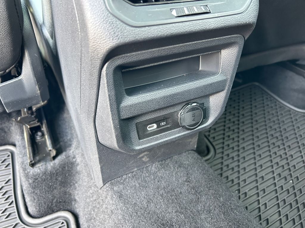 2022 Volkswagen Tiguan 2.0T SEL R-Line