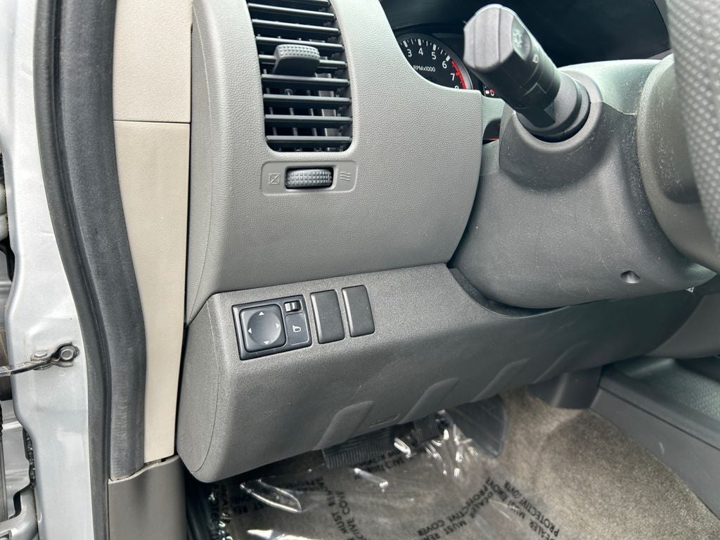 2013 Nissan Xterra S - Photo 17