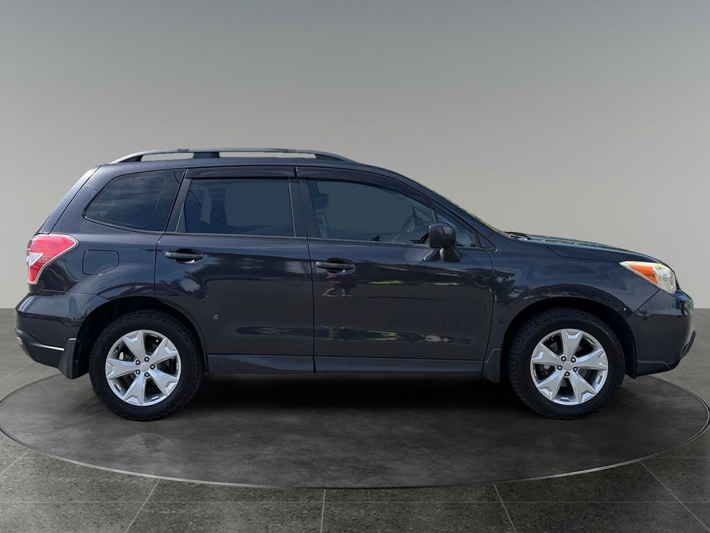 2015 Subaru Forester 2.5i