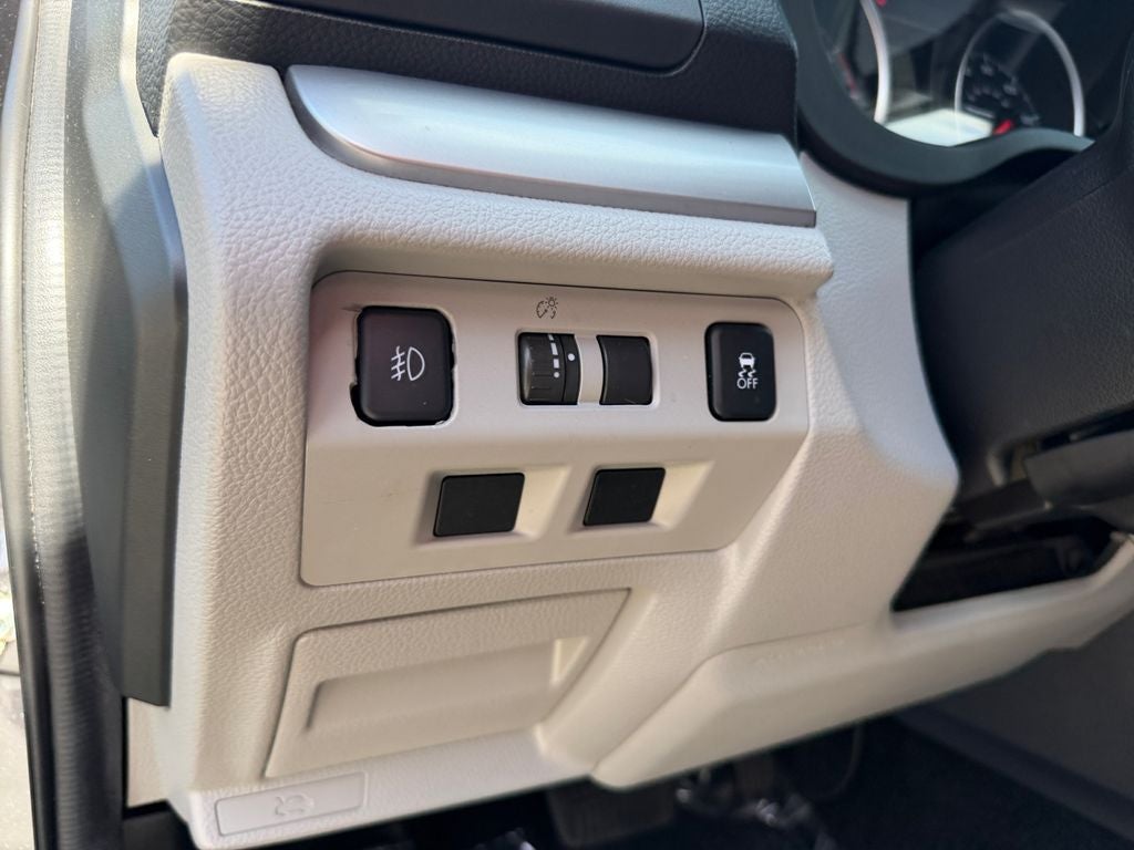 2015 Subaru Forester 2.5i