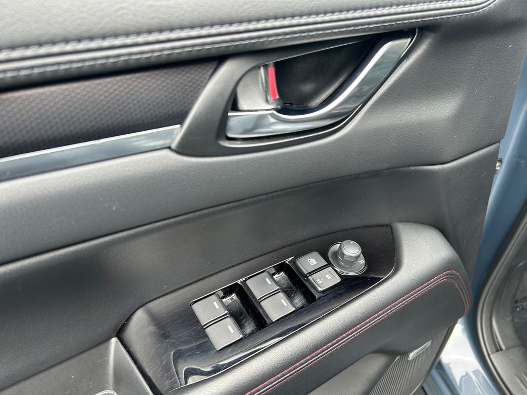 2021 Mazda Mazda CX-5 Carbon Edition Turbo