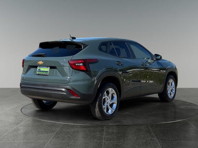2025 Chevrolet Trax LS